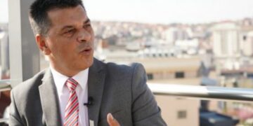 Kryeziu kritikon gjuhën fyese ndaj kundërshtarëve politikë: Duhet të jetë arsye e mjaftueshme për ndëshkim qytetar dhe politik