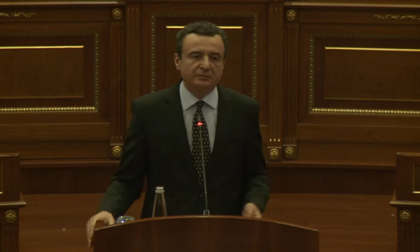 Seanca e VV’së, Kurti i kthen frazat e vjetra: Në Kosovë s’ka krizë ekonomike, prandaj edhe s’ka protesta