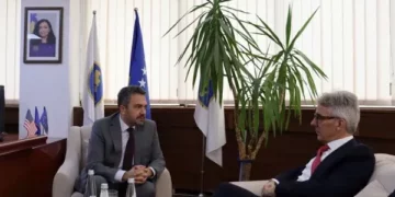 Radoniqi takohet me ambasadorin gjerman, flasin për balotazhin