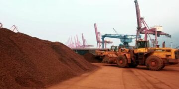 Qeveria amerikane bëhet aksionare në një kompani për procesim të mineraleve të rralla