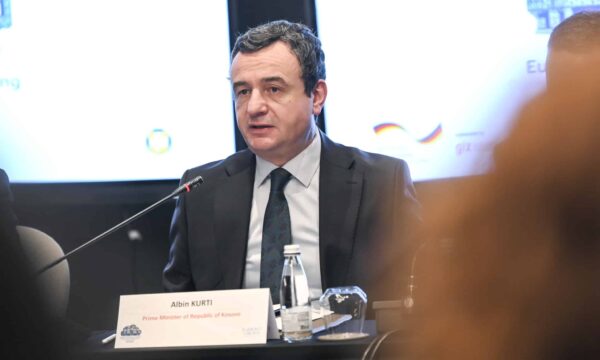 SHBA i quajti ‘‘përçarëse’’ veprimet e VV’së me Listën Srpska, komenti i Kurtit: Është çështje e ambasadës amerikane dhe e KQZ’së