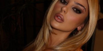 Bay T trazon rrjetin, ekspozon të pasmet bombastike