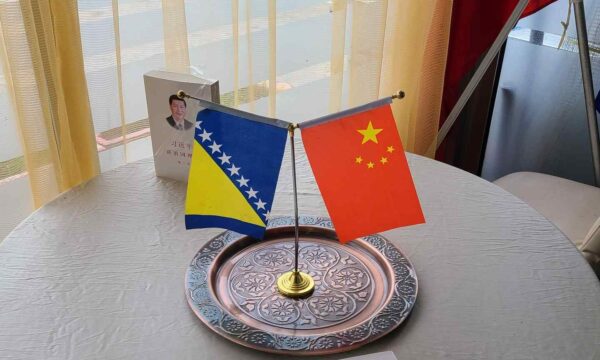 A po hyn Bosnja në rrjetin e borxheve dhe ndikimit politik të Kinës?