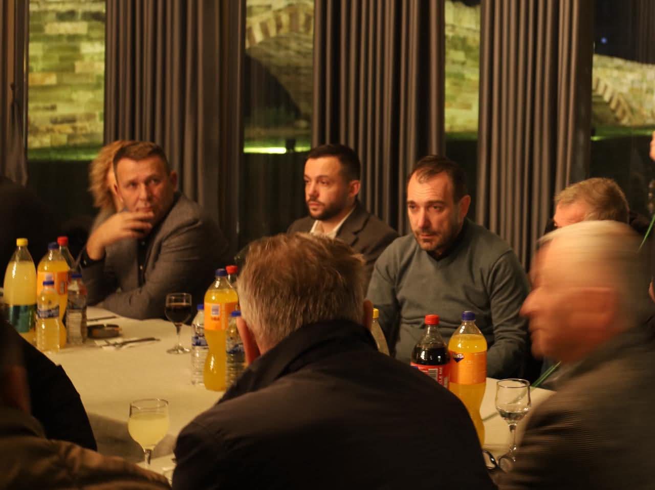 50 shi i PDK së  Muzafer Shala falenderon familjen Ahmeti për mikpritjen dhe përkrahjen