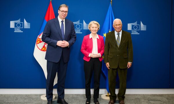 Vuçiq në Bruksel takohet me krerët e BE-së, von der Leyen: Mirëpritëm hapat për diversikim të energjisë për të zvogëluar varësinë ruse