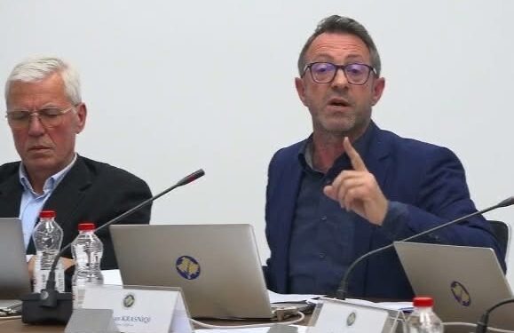 Anëtari i VV-së në KQZ u tregon diplomatëve të huaj se cili do duhej të ishte shqetësimi i vërtetë i tyre