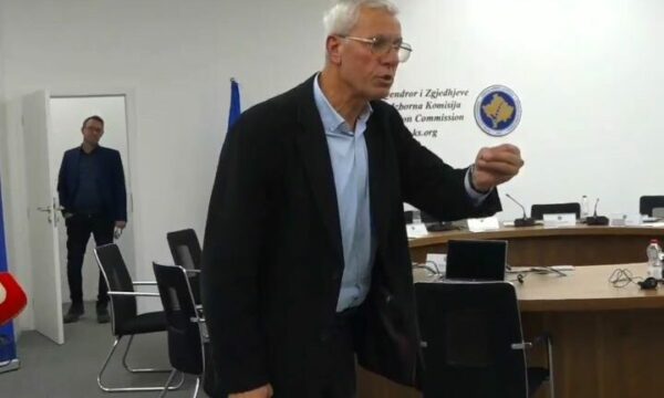 Zyra e BE-së dënon sulmet e Sami Kurteshit ndaj AGK-së e gazetarëve: Liria e medias duhet të mbrohet