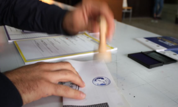 KQZ ndryshon vendimin, më 7 dhjetor bëhet tërheqja e shortit për renditjen e subjekteve politike në fletëvotim