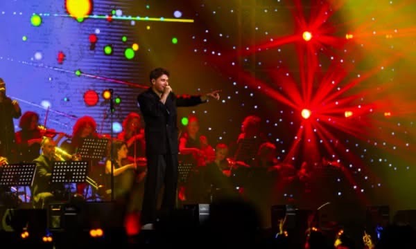 20 mijë pjesëmarrës në koncertin 4 netësh në Prishtinë, Alban Skenderaj: Emocione të tilla rrallë herë i kam përjetuar në gjithë karrierën