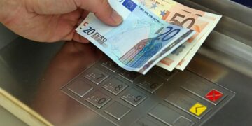 Ndahen paratë për këto kategori të pensioneve