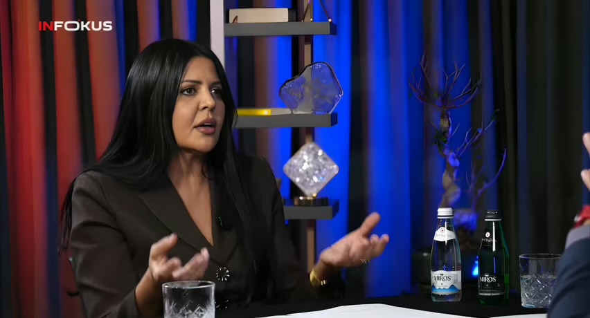 “Se kom njoft baben tem që e kanë rreh policia serbe para meje”- Rrëqeth Rrezarta Krasniqi teksa ia thotë disa fjalë komentuesve të VV-së