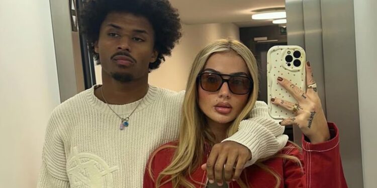 “Hanush, shpirti jem”, Adeyim e uron në mënyrë të veçantë vajzën e Loredanës dhe Mozzikut