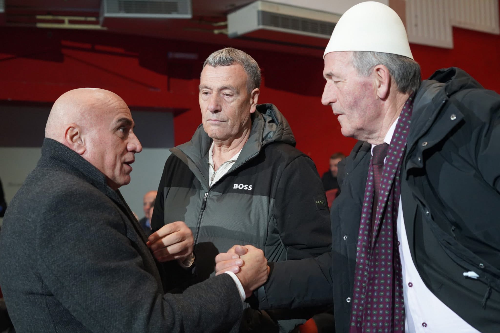 Geci: Qytetarët e Deçanit po tregojnë përkushtim dhe besim ndaj vlerave që përfaqëson Lidhja Demokratike e Kosovës