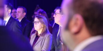 Bajrami: Ekonominë e gërryu inflacioni – kur rriten çmimet, rriten edhe tatimet e buxheti, e populistët e shfrytëzuan për blerje të paqes sociale