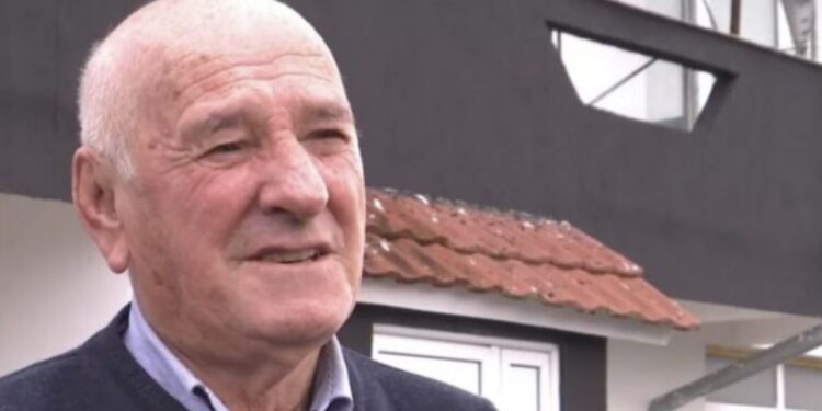 Ndërron jetë babai i Salih Mustafës