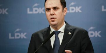 Abdixhiku: Më së paku 1 mijë euro pagë për mësimdhënësit, mësimin tërëditor do ta bëjmë në të gjithë Kosovën