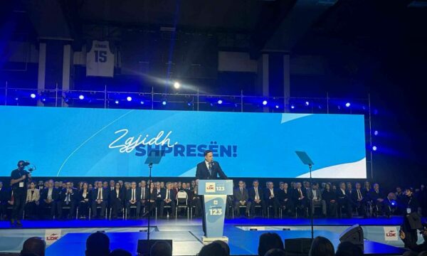 Abdixhiku nga tubimi përmbyllës: LDK është lëvizje njerëzish të lirë, jo turmë e komanduar