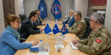 Ulutas pret në takim zyrtarin e KiE’së për vëzhgimin e zgjedhjeve, KFOR jep detaje