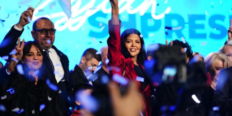 36-shja e LDK-së, Rrezarta Krasniqi, në tubimin përmbyllës: Sonte e konfirmuam bashkimin rreth numrit 123 për ta sjellë ndryshimin e madh në Kosovë