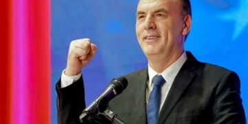 NISMA s’do ta kalojë pragun, vjen reagimi i parë i Limajt: Ajo që kemi ndërtuar deri këtu nuk ndalet, çdo votë është amanet