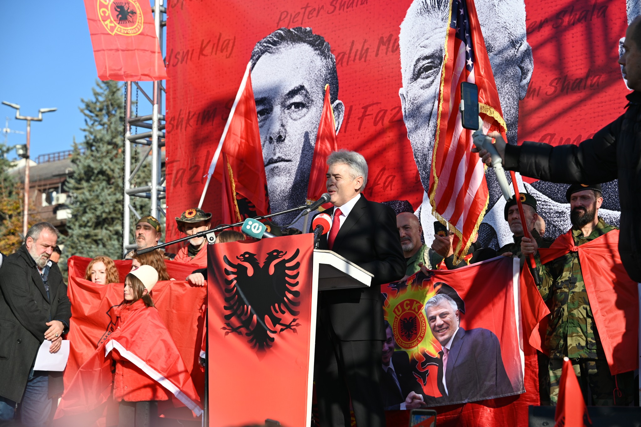 Ahmeti pas protestës: Shqiptarët folën njëzëri, është koha që djemtë tanë të kthehen në shtëpi