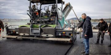 Durmishi inspekton punimet në rrugën Prishtinë-Mitrovicë, faza finale e projektit të shumëpritur