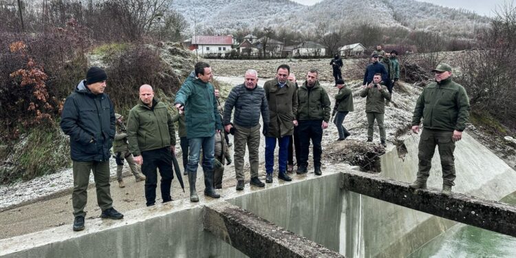 Kurti: Të akuzuarit për sulmin në Iber-Lepenc kanë qenë pjesë e strukturave ilegale të Serbisë