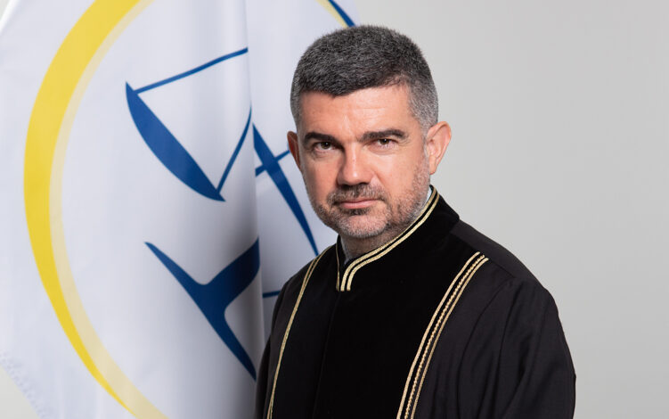 U sanksionua nga Trumpi: Si e pësoi ish-gjykatësi i Gjykatës Speciale?