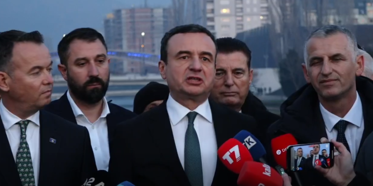 Kurti: E përsërisim në çdo takim me ndërkombëtarët, ura e Ibrit duhet të jetë e hapur