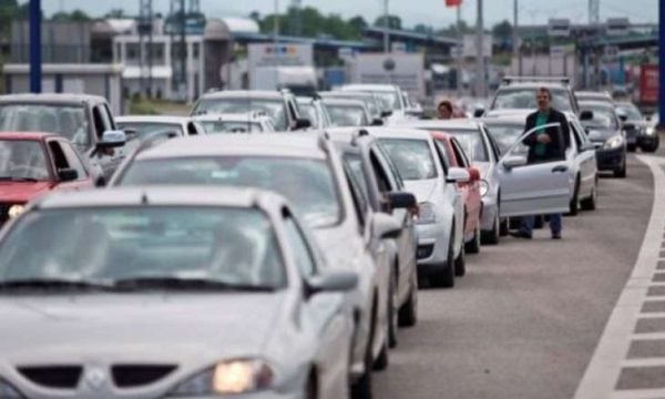Diaspora drejt Kosovës, kjo është gjendja në pikat kufitare