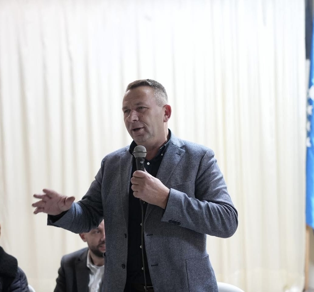 Rrahman Rama: Përqafimet e shtrëngimet e duarve na japin motiv e energji që 28 dhjetorin ta kthejmë në festë për Kosovën!