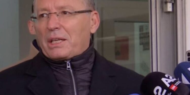 Voton edhe Bedri Hamza: Pres që gjithçka të shkojë mirë, qytetarët të votojnë sipas vullnetit të tyre