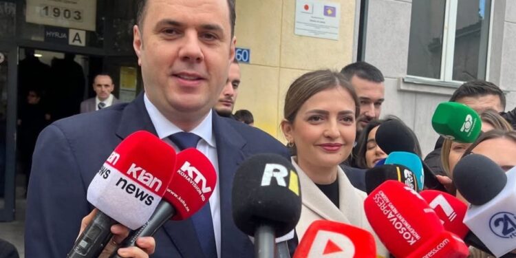 Abdixhiku: Uroj që qytetarët të zgjedhin për zhvillim e stabilitet dhe të largohen nga bllokada e përçarja e këtyre viteve