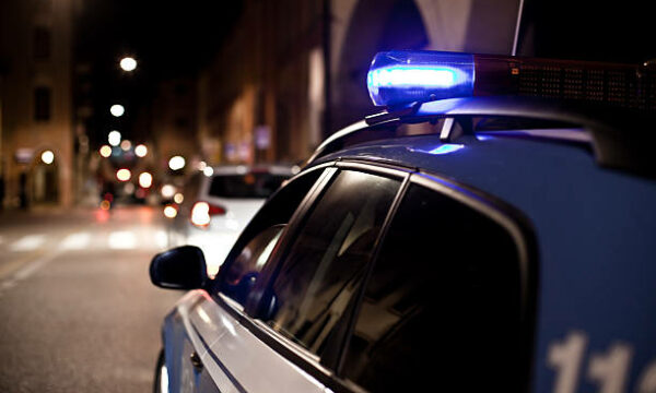 Suspendohen edhe shtatë policë për keqtrajtimin e dy të rinjve në Podujevë