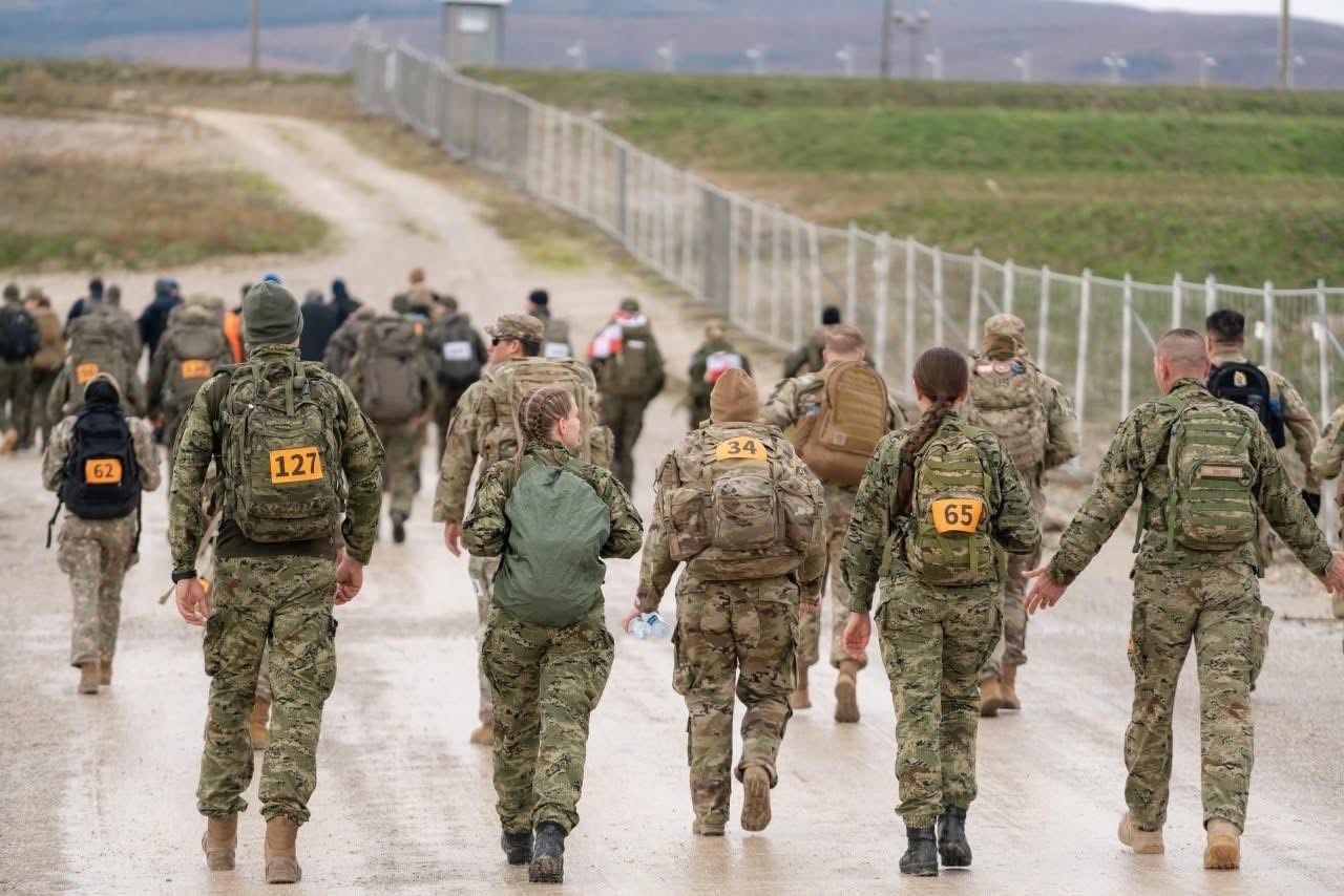 “NATO në vijën e zjarrit”: Paralajmërimi i Keith Self për rrezikun e një konflikti të ri në Ballkan, fokusi Kosova