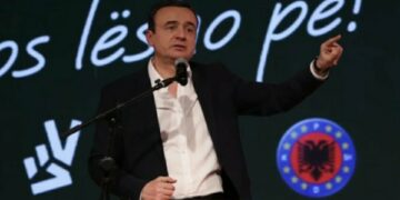 Kurti harron ikjen e kosovarëve: Kemi saldues nga Pakistani, ekonomia jonë po rritet, nuk kemi mjaftueshëm fuqi punëtore