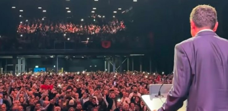 Kurti falënderon mërgatën për pritjen në Zvicër: Përzemërsisht falënderues