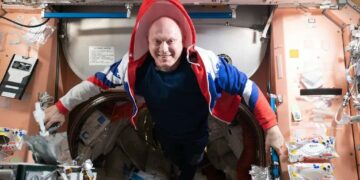 Astronauti rus dëbohet nga programi i SpaceX, dyshohet për spiunazh