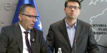 Murati ‘godet’ Hamzën për pagat: E sollët shtetin buzë kolapsit financiar