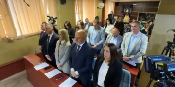 Betohet edhe kryetari i Leposaviqit, Zoran Todiq