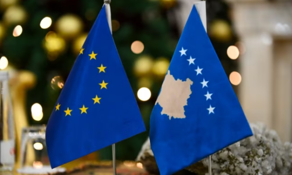 REL: Parisi kundër heqjes së masave ndaj Kosovës meqë të tjerët po bllokojnë që Beogradi t’i hapë kapitujt e anëtarësimit