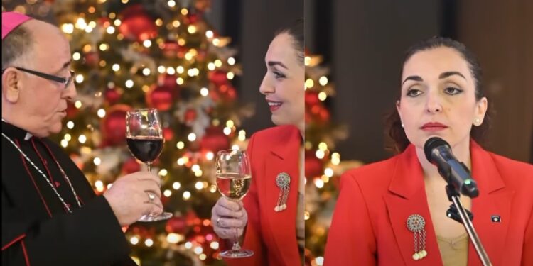 Vjosa Osmani në Natën e Krishtlindjes: Paqja dhe solidariteti janë vlerat që na bashkojnë si komb