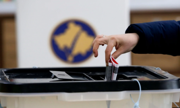 Paralajmërohet tjetër shtrenjtim i rrymësSerbia provon të ndërhyjë në zgjedhjet e 28 dhjetorit, fton serbët e zhvendosur të votojnë, vendoset një linjë telefoni në shërbim