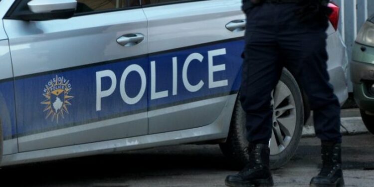 Hapi diskotekën e mbyllur nga inspektorët, procedohet penalisht i riu në Mitrovicë të Veriut