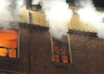 Digjet shtëpia në Vushtrri, humb jetën një 80 vjeçare