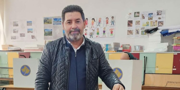 Iu hoqën afro gjashtë mijë vota pas rinumërimit, reagon Fetah Paçarizi