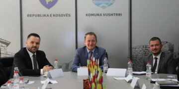 Ferit Idrizi prezanton kabinetin e drejtorëve, Shpetim Zhegrova emërohet Nënkryetar i Komunës