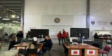 Numërohen 75% të votave nga përfaqësitë diplomatike, LVV dukshëm e para