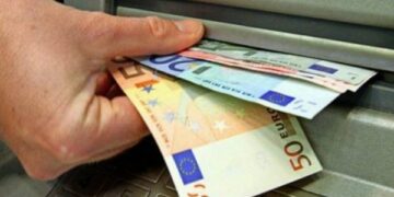 Kurti dhe paga e 13-të: Sindikatat e konsiderojnë të pamjaftueshme, kërkojnë më shumë