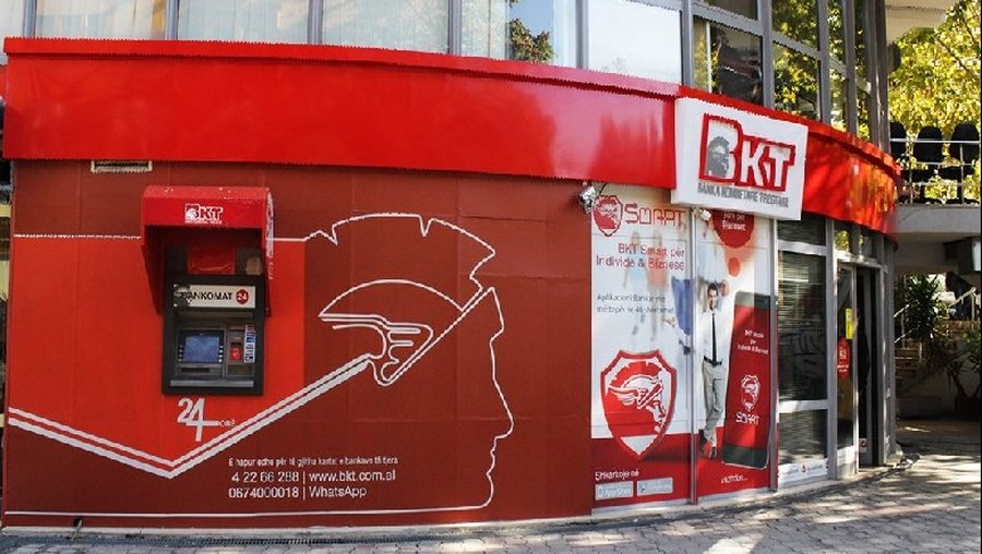 Thyhet sistemi i sigurisë në BKT, qytetarëve u zbrazen paratë nga kartat